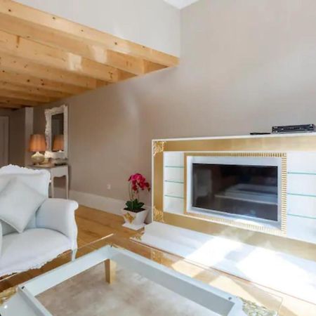 Guestready - Beige Glamour Порто Екстериор снимка